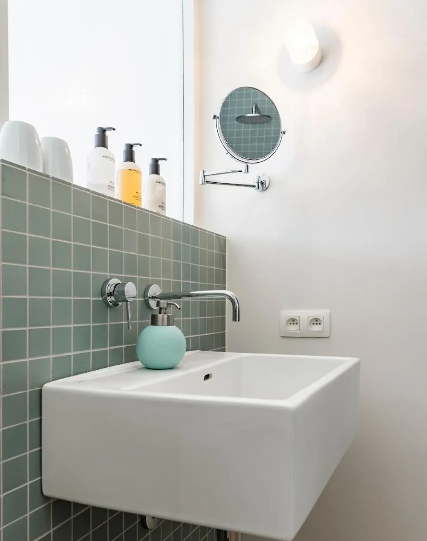 Entrenous B&B Ghent Bed & Breakfast